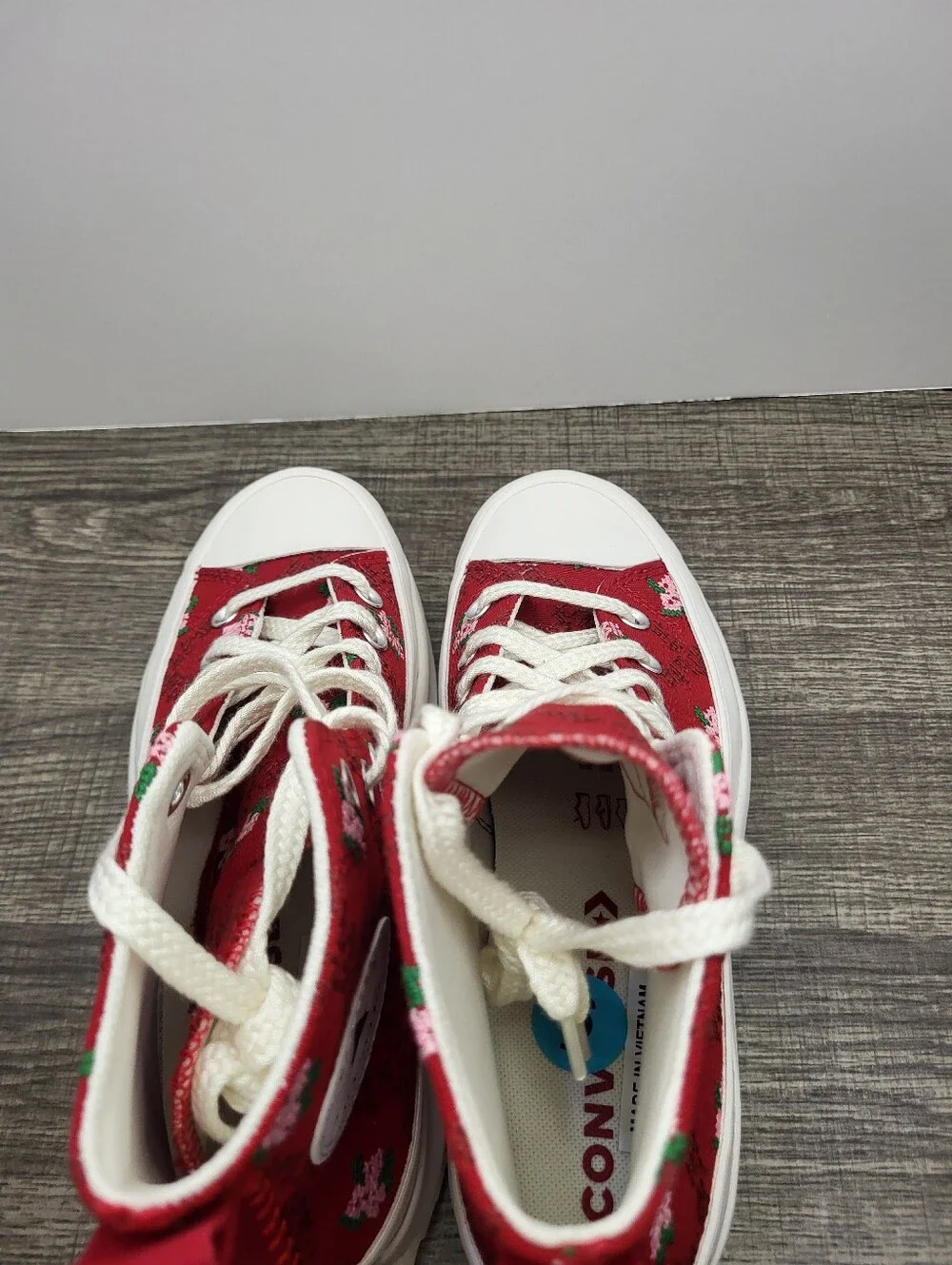 CONVERSE Run Star Hike Hi Platform Rose Cross Stitch Women Sz 7.5 Shoes Sneaker - Picture 6 of 8